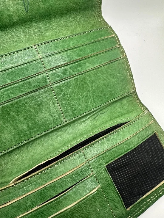 Source Unknown Green Tooled Leather Wallet Clutch - Picture 9 of 10